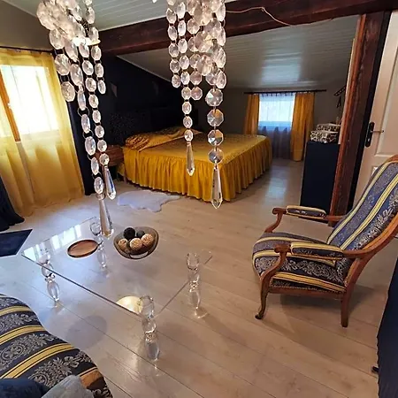 La Borde Nocleg ze śniadaniem Plavilla