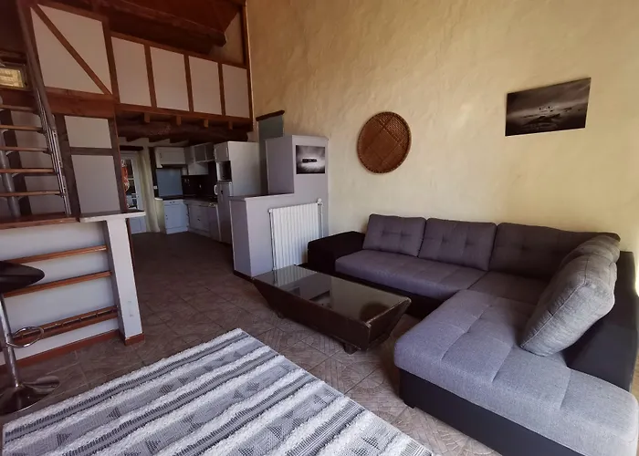 La Borde Frühstückspension Plavilla